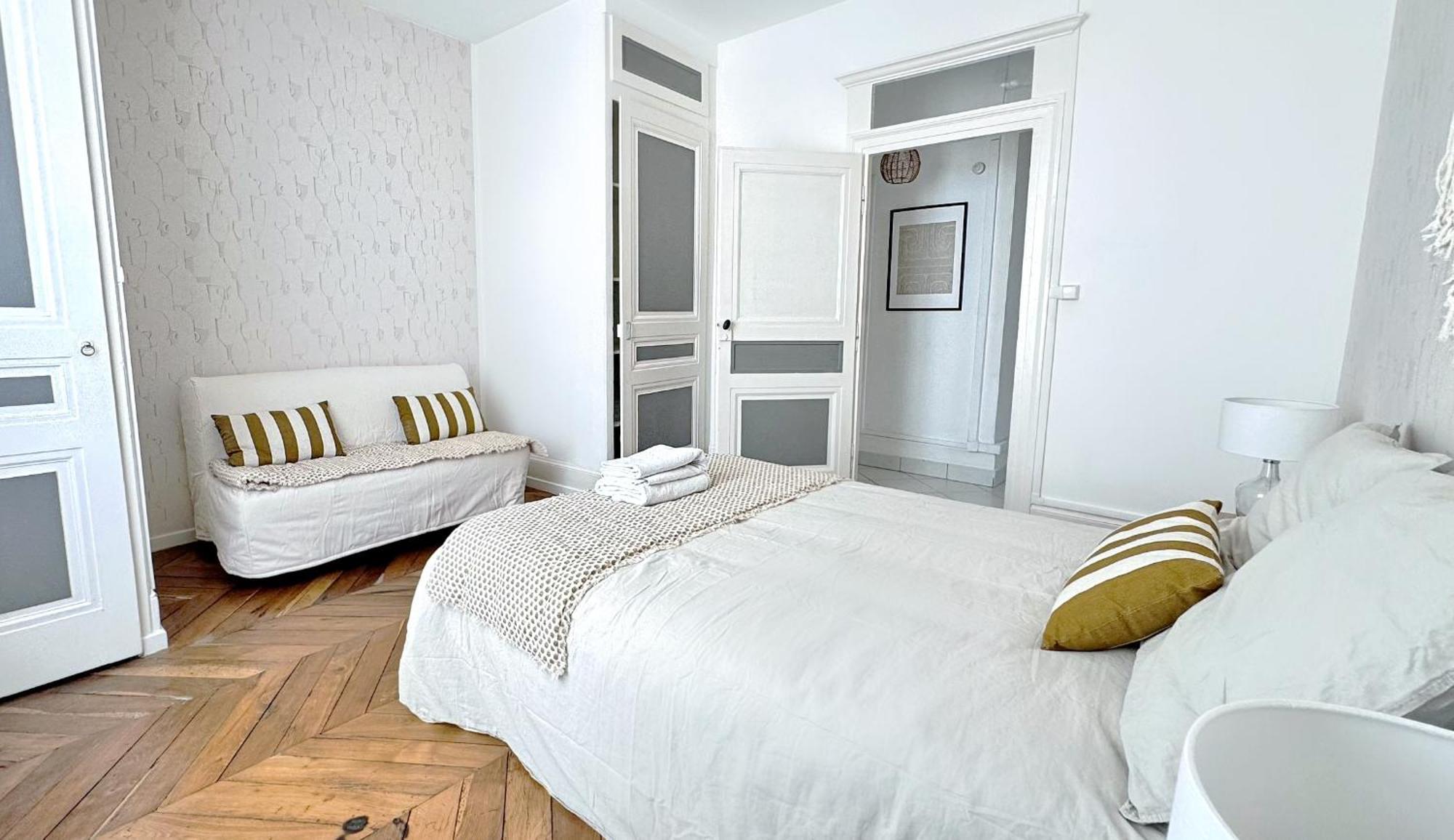 Suite Cinnabar Oullins Exterior foto